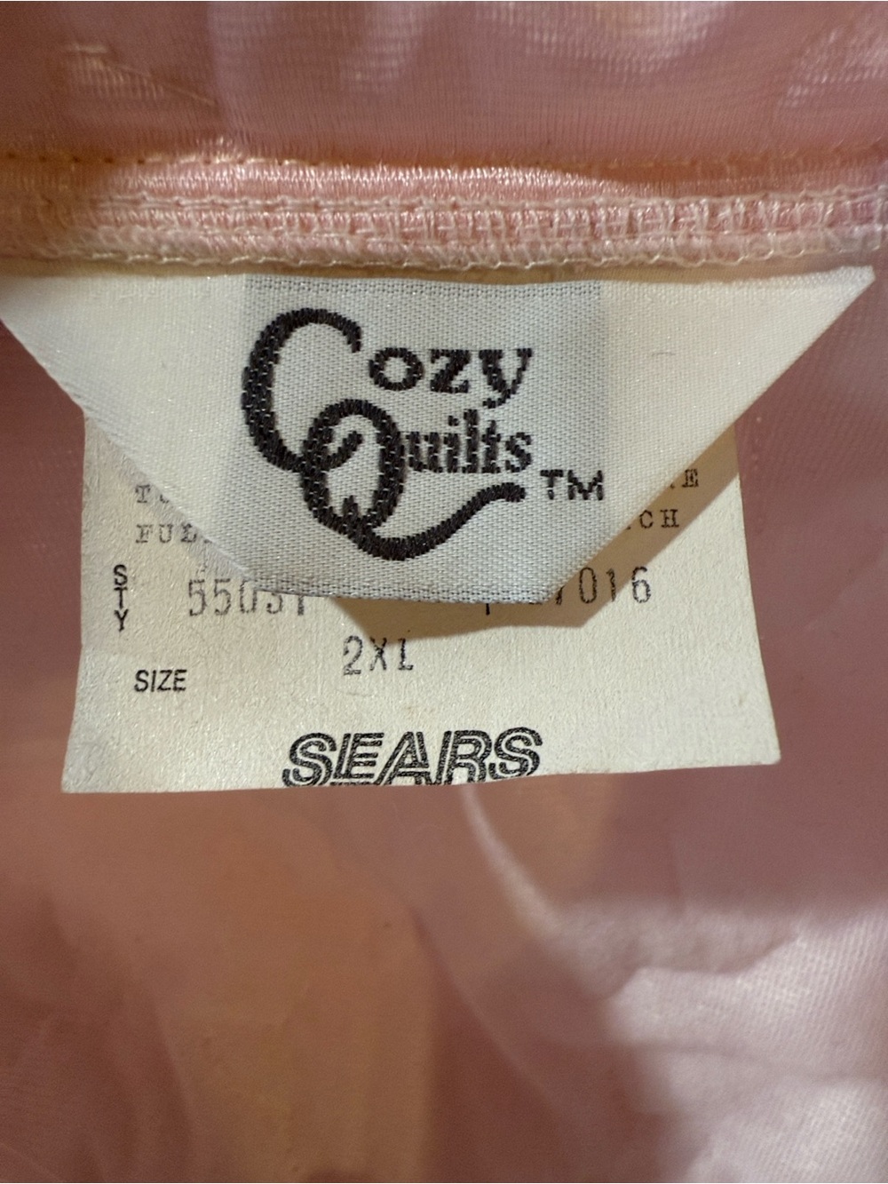 Vintage Cozy Quit Pink Robe - Picture 3 of 9